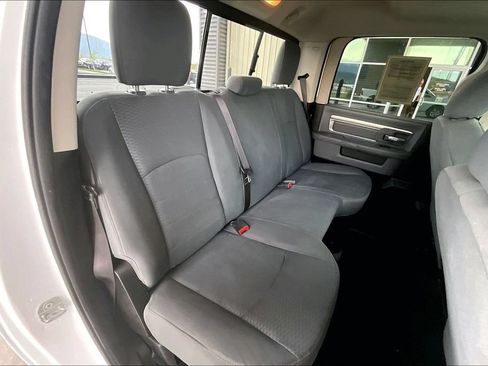Used 2020 RAM 1500 Classic SLT AWD/4WD image 27