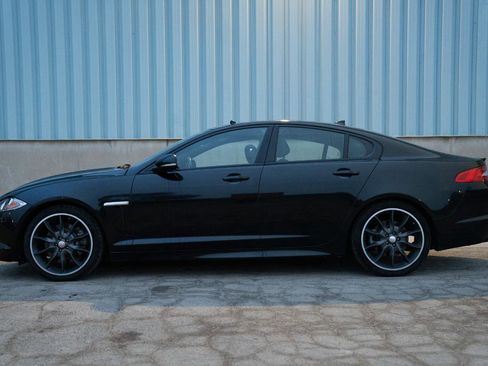 Used 2015 Jaguar XF Portfolio image 6