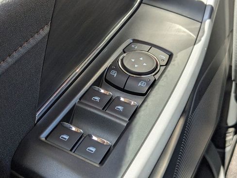 New 2025 Ford F150 Lariat w/ Equipment Group 502A High image 45