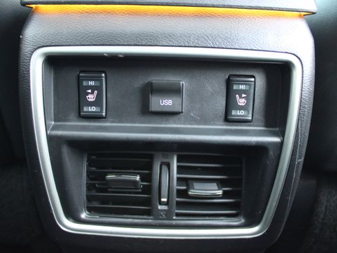 Used 2017 Nissan Murano Platinum w/ Platinum Technology Package image 12