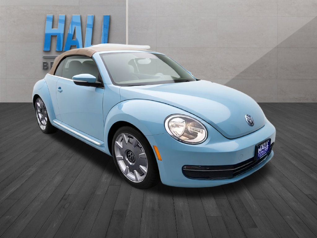 Used 2013 Volkswagen Beetle 2.5 FWD image 8