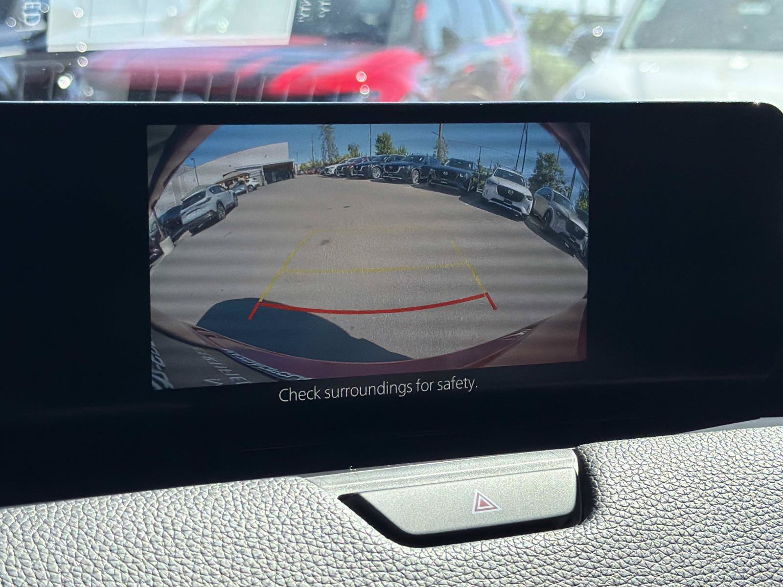 Used 2024 MAZDA CX-90 Plug-In Hybrid w/ Preferred AWD/4WD image 12
