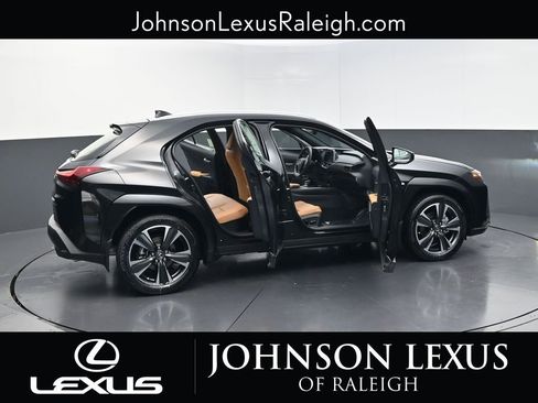 New 2026 Lexus UX 300h AWD image 31