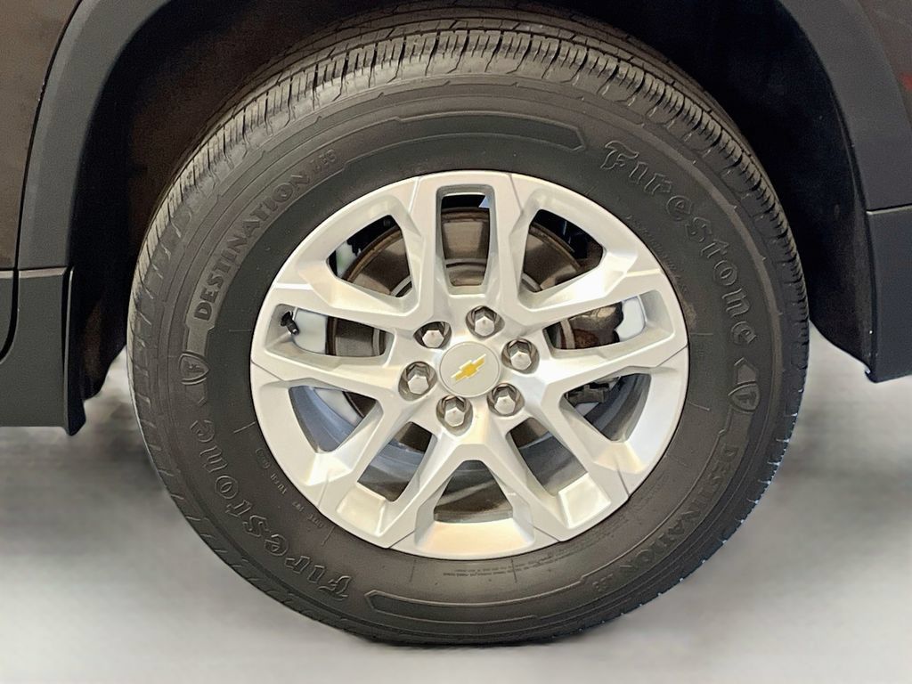Used 2019 Chevrolet Traverse LT AWD/4WD image 32