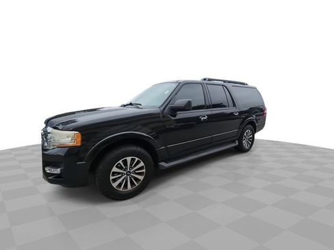 Used 2015 Ford Expedition EL XLT w/ Equipment Group 202A RWD image 4