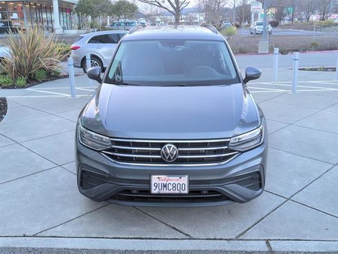 Used 2023 Volkswagen Tiguan S image 3