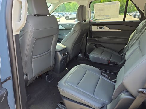 New 2026 Ford Explorer Active w/ Active Comfort Package AWD/4WD image 26