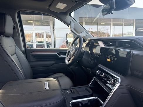 New 2026 GMC Sierra 2500 Denali w/ Denali Reserve Package image 36