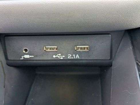 Used 2022 Subaru Outback Limited image 19