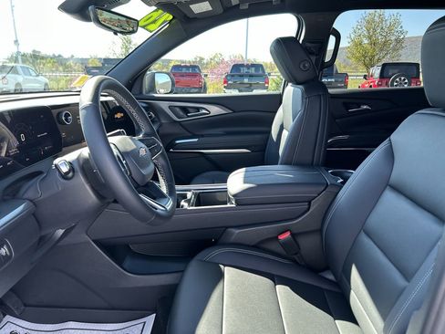 New 2026 Chevrolet Traverse LT AWD/4WD image 21