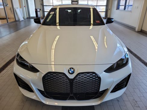 New 2026 BMW i4 xDrive40i w/ M Sport Package AWD/4WD image 10