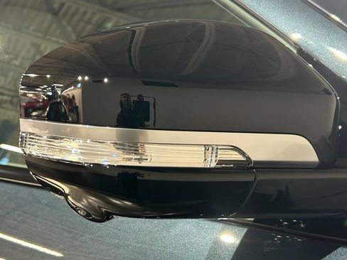 New 2026 Lincoln Navigator Reserve w/ Jet Appearance Package AWD/4WD image 11