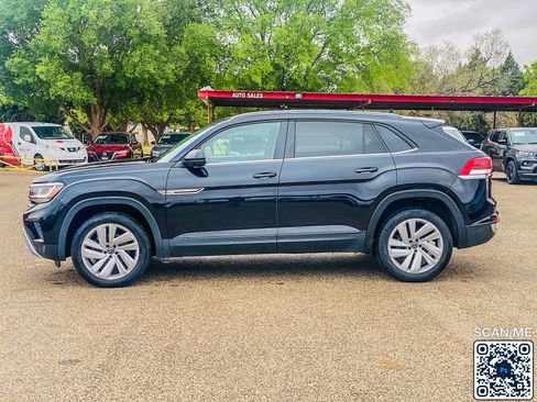 Used 2020 Volkswagen Atlas Cross Sport SE w/ Panoramic Sunroof Package AWD/4WD image 5
