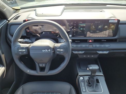New 2027 Kia Seltos X-Line S w/ X-Line S Premium Package AWD/4WD image 19