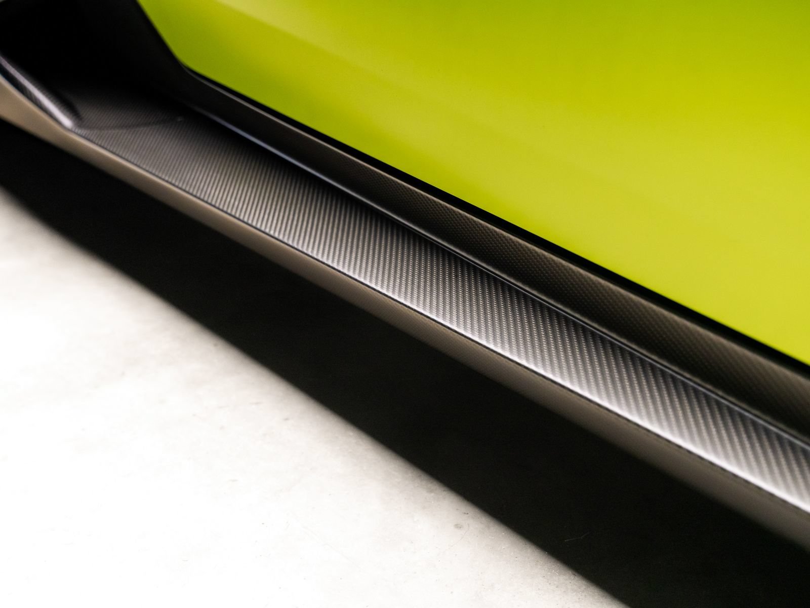 Used 2022 Lamborghini Huracan STO RWD image 37
