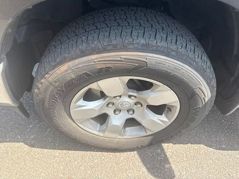 Used 2020 RAM 1500 Big Horn AWD/4WD image 19