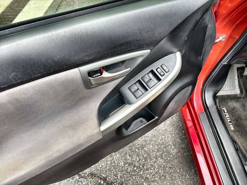 Used 2014 Toyota Prius Three FWD image 13
