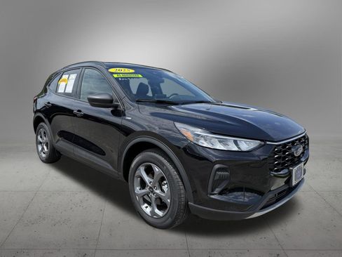 Used 2025 Ford Escape ST-Line AWD/4WD image 6