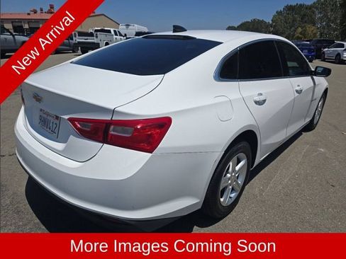 Used 2023 Chevrolet Malibu LS FWD image 3