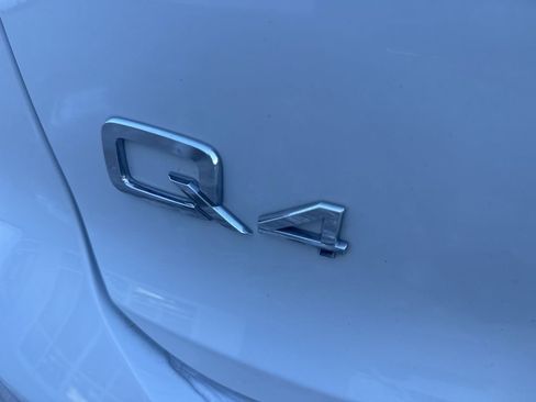 Used 2022 Audi Q4 e-tron Premium Plus image 27