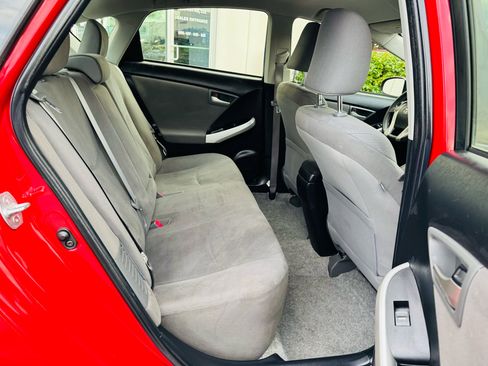 Used 2013 Toyota Prius Three image 48