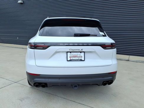 Used 2023 Porsche Cayenne S Platinum AWD/4WD image 4