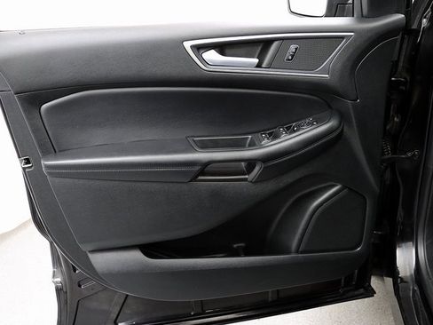 Used 2023 Ford Edge SEL image 22