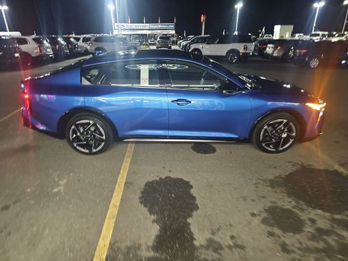 New 2025 Kia K4 GT-Line w/ GT-Line Premium Package FWD image 6