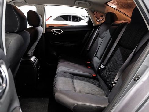 Used 2019 Nissan Sentra SV image 49