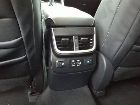 Used 2024 Subaru Outback Limited image 19