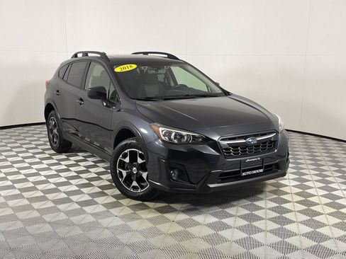Used 2018 Subaru Crosstrek 2.0i Premium AWD/4WD image 2