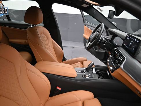 Certified 2023 BMW 540i w/ Premium Package RWD image 21