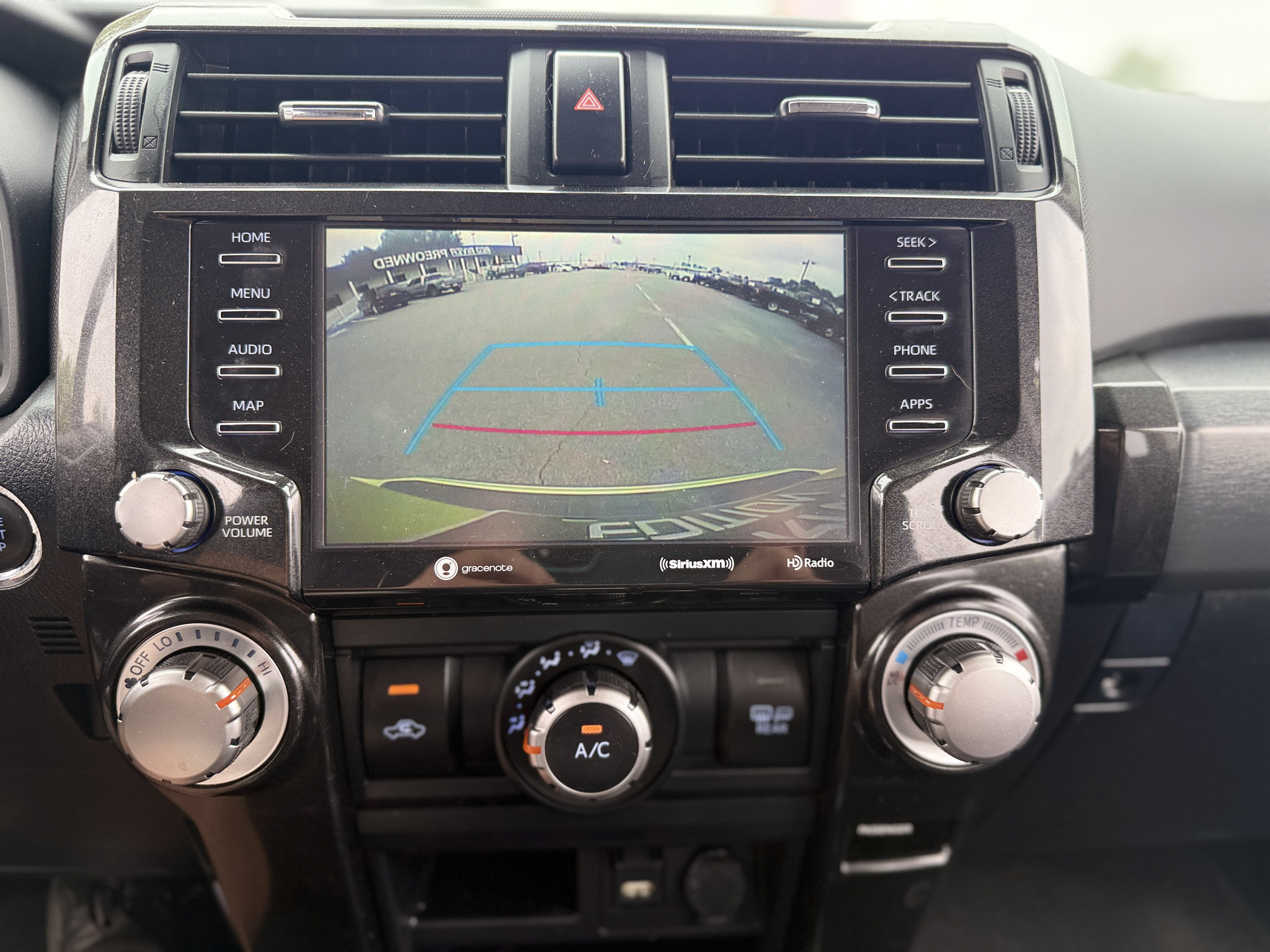 Used 2023 Toyota 4Runner TRD Off-Road Premium AWD/4WD image 36