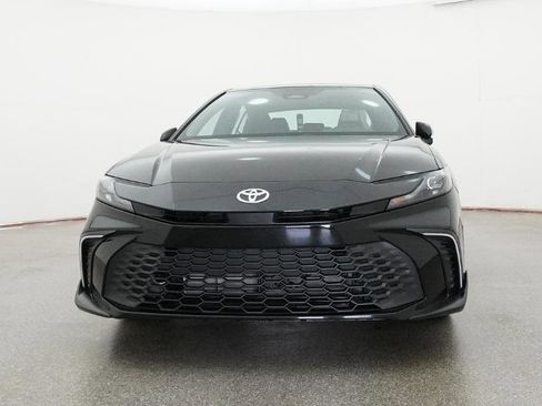 New 2026 Toyota Camry SE image 18