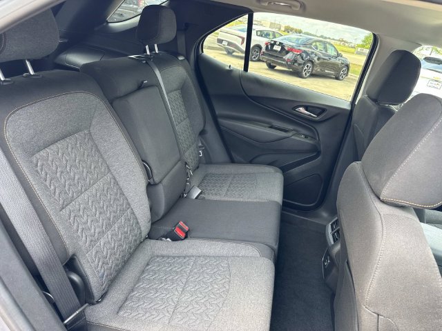 Used 2024 Chevrolet Equinox LT AWD/4WD image 12