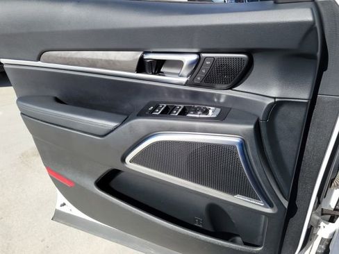 Certified 2024 Kia Telluride SX Prestige X-Pro image 7