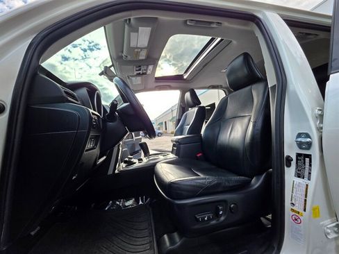 Used 2012 Toyota 4Runner Limited image 13