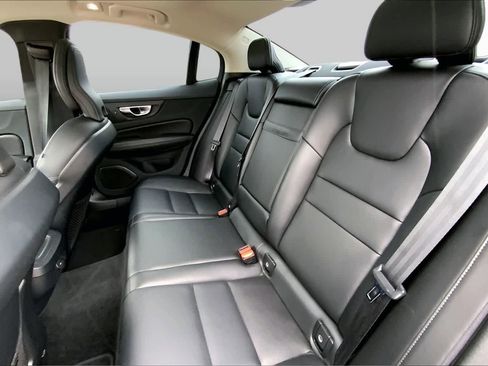 Used 2023 Volvo S60 B5 Core FWD image 20