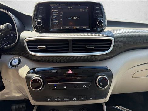 Used 2020 Hyundai Tucson Value AWD/4WD image 18