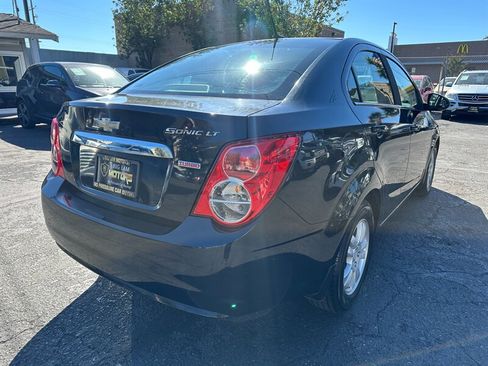 Used 2013 Chevrolet Sonic LT FWD image 5