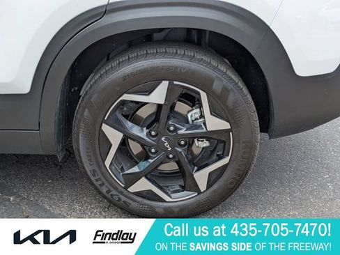 Certified 2025 Kia Seltos S AWD/4WD image 12