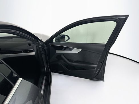 Used 2022 Audi A4 2.0T Premium Plus w/ Premium Plus Package AWD/4WD image 33