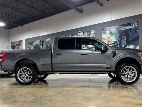 Used 2022 Ford F150 Lariat w/ Equipment Group 502A High AWD/4WD image 7