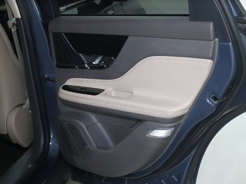 Used 2022 Lincoln Corsair AWD w/ Equipment Group 101A image 31