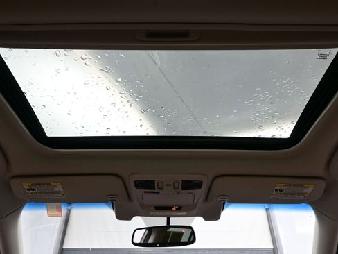 Used 2016 Subaru Outback 2.5i Limited image 18