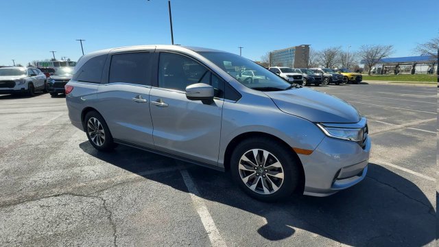 Used 2022 Honda Odyssey EX-L image 2