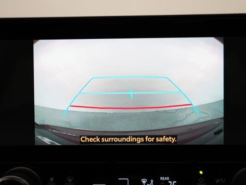 Used 2023 Toyota Highlander XSE AWD/4WD image 28