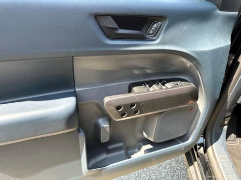 Used 2024 Ford Maverick Lariat w/ Black Appearance Package image 12