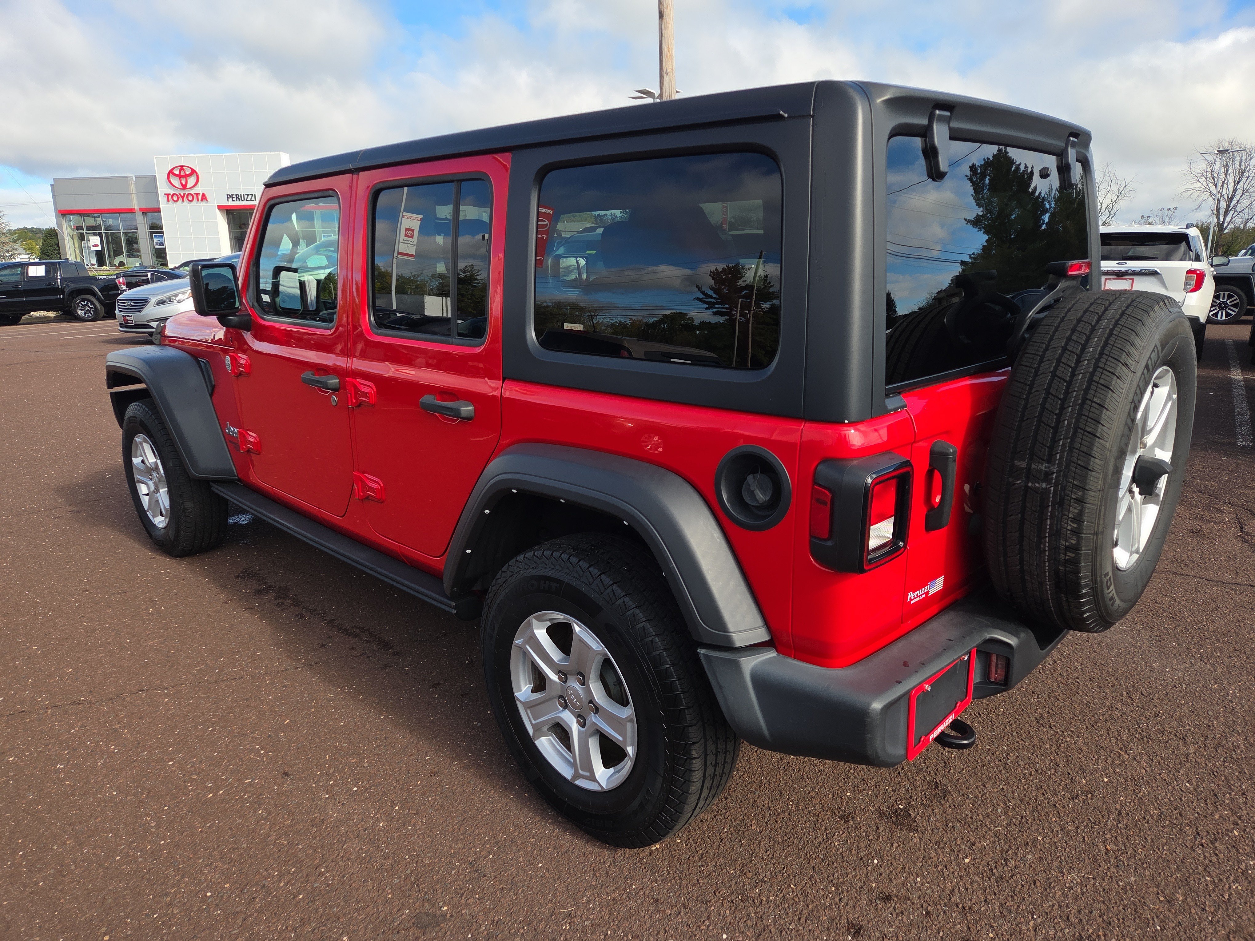 Used 2021 Jeep Wrangler Unlimited Sport AWD/4WD image 5