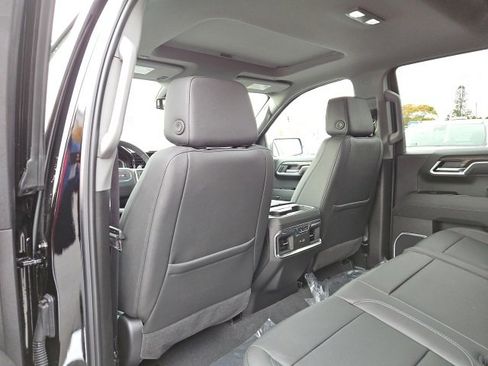 New 2026 GMC Sierra 1500 SLT w/ SLT Premium Package image 20